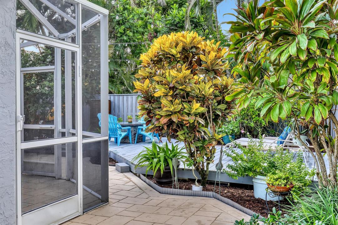 Private yard for relaxing & enjoying