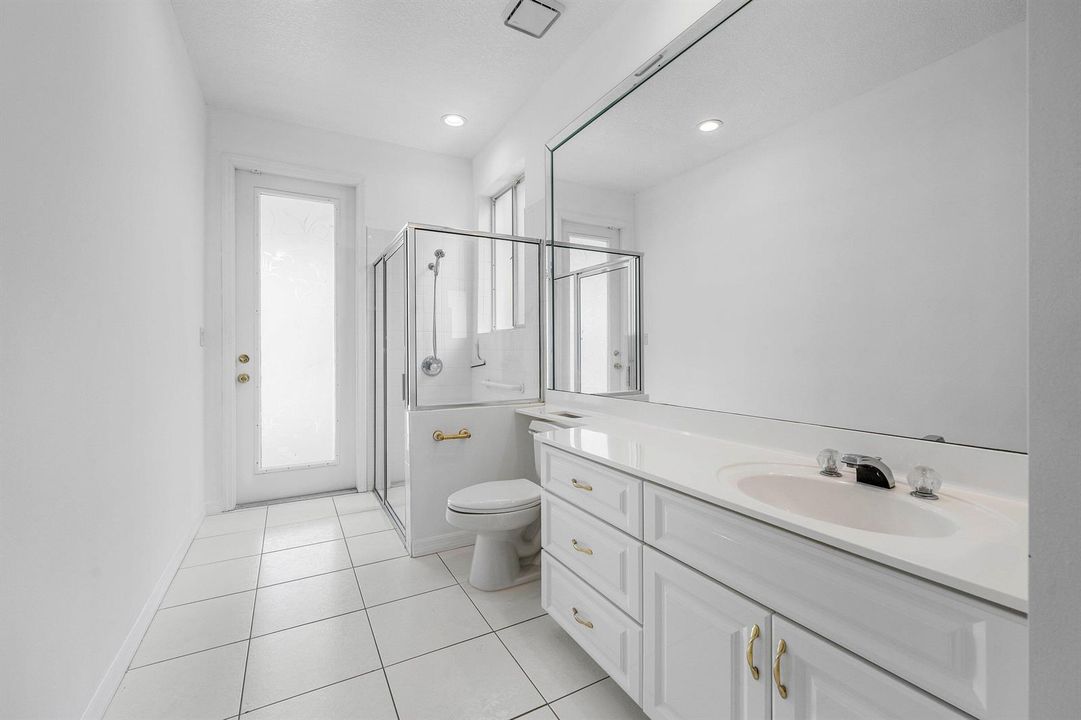 020-807CoventryStreet-BocaRaton-FL-33487