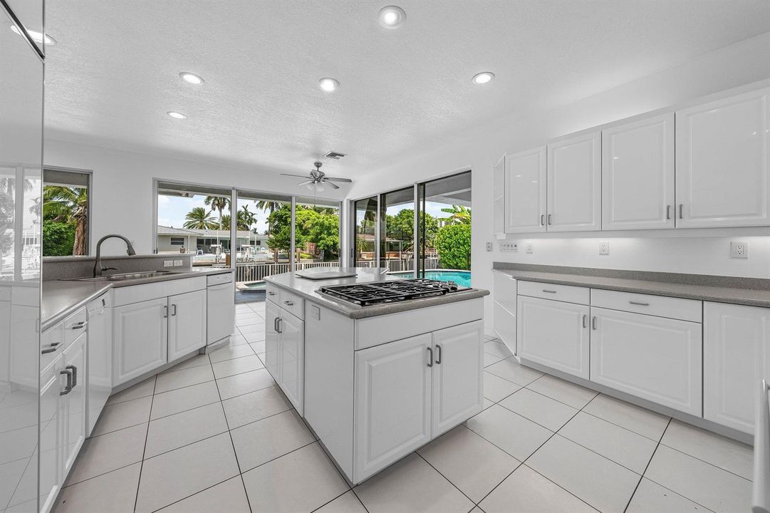 014-807CoventryStreet-BocaRaton-FL-33487