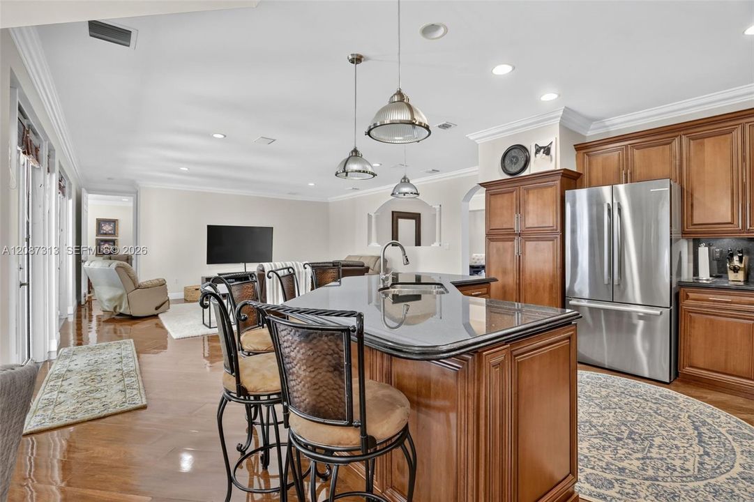 For Sale: $1,275,000 (5 beds, 4 baths, 3866 Square Feet)