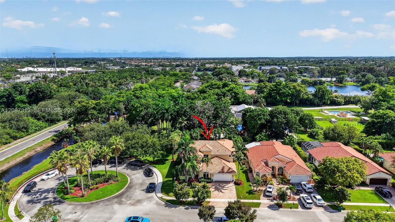 For Sale: $1,275,000 (5 beds, 4 baths, 3866 Square Feet)