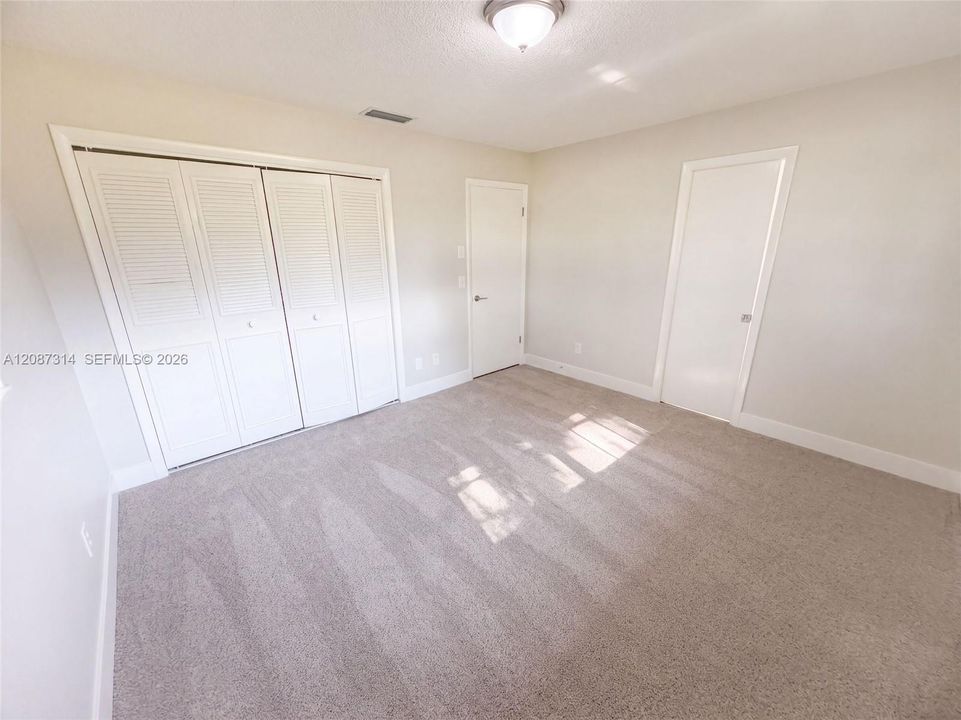 En Venta: $356,000 (3 camas, 2 baños, 2317 Pies cuadrados)
