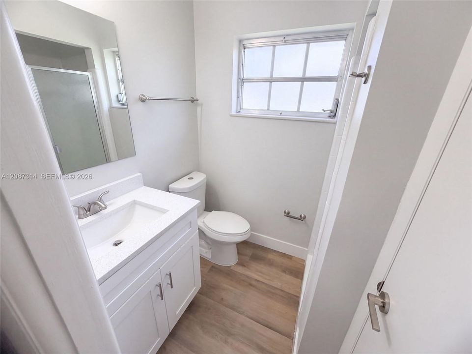 En Venta: $356,000 (3 camas, 2 baños, 2317 Pies cuadrados)