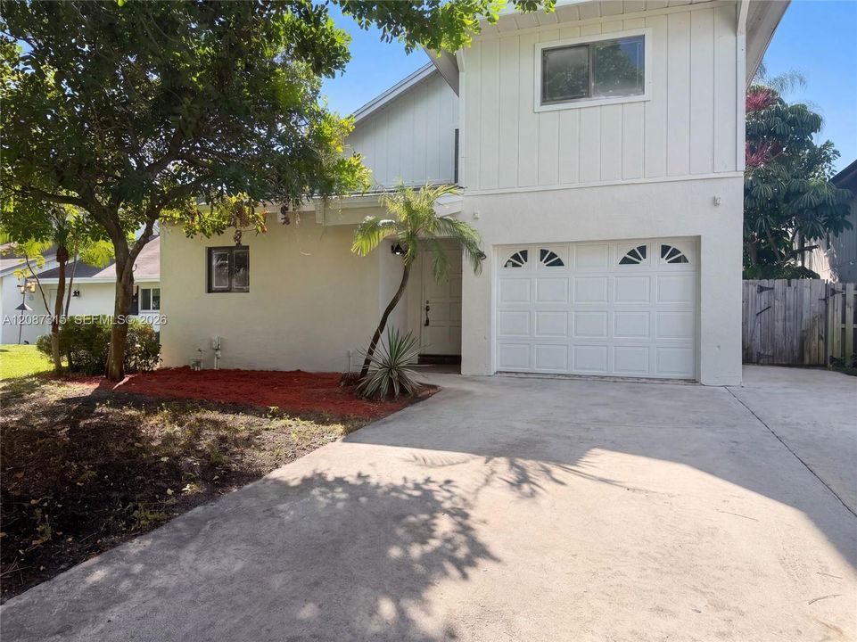 For Sale: $625,000 (3 beds, 2 baths, 1630 Square Feet)
