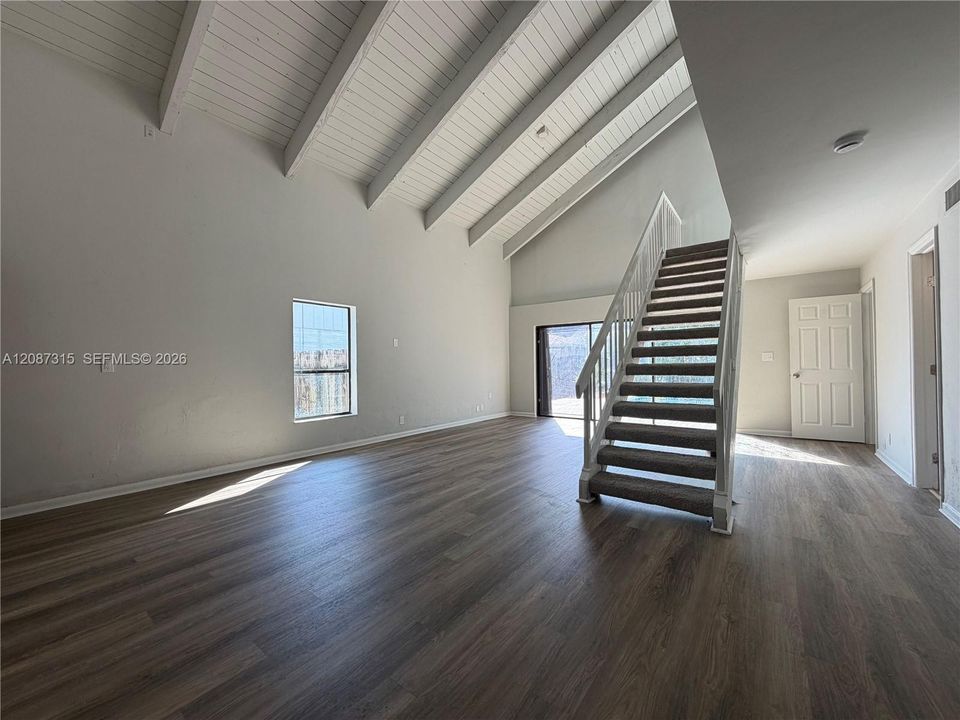 For Sale: $625,000 (3 beds, 2 baths, 1630 Square Feet)