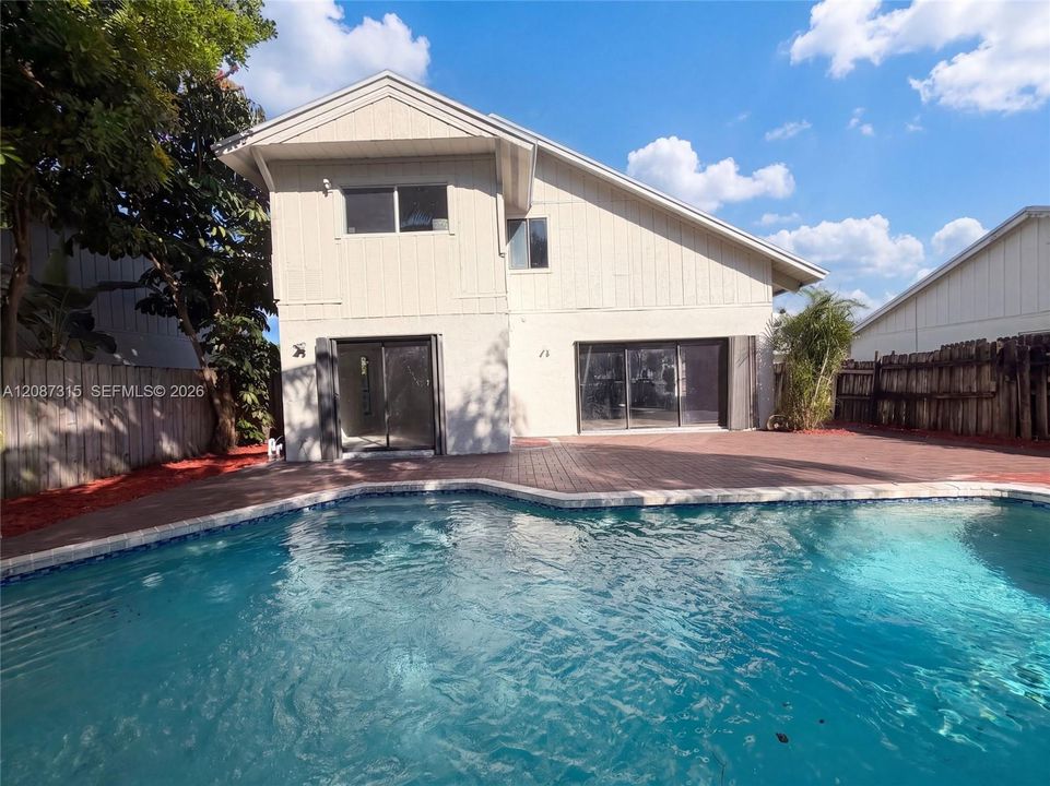 For Sale: $625,000 (3 beds, 2 baths, 1630 Square Feet)