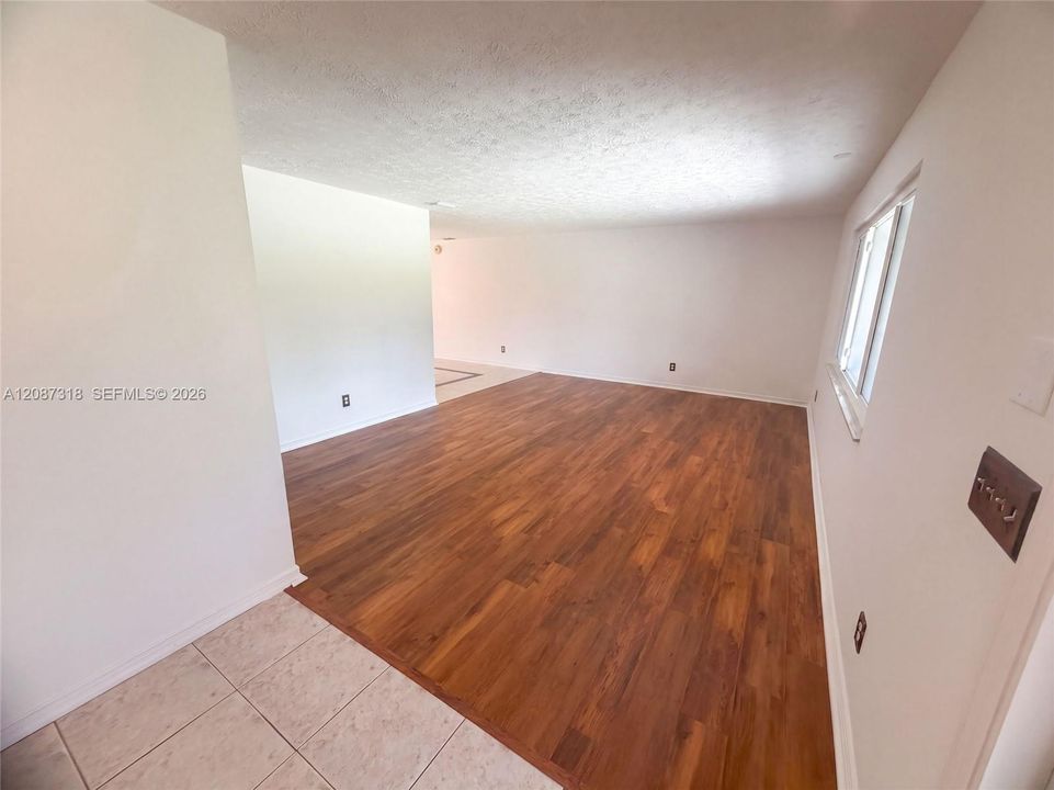 For Sale: $550,000 (4 beds, 2 baths, 2189 Square Feet)
