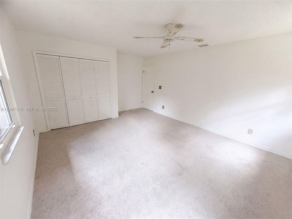 For Sale: $550,000 (4 beds, 2 baths, 2189 Square Feet)
