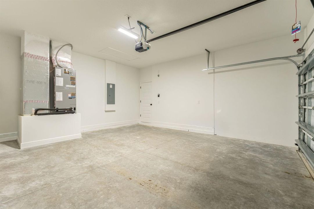 8116-100th-Ct-HigMedia-045