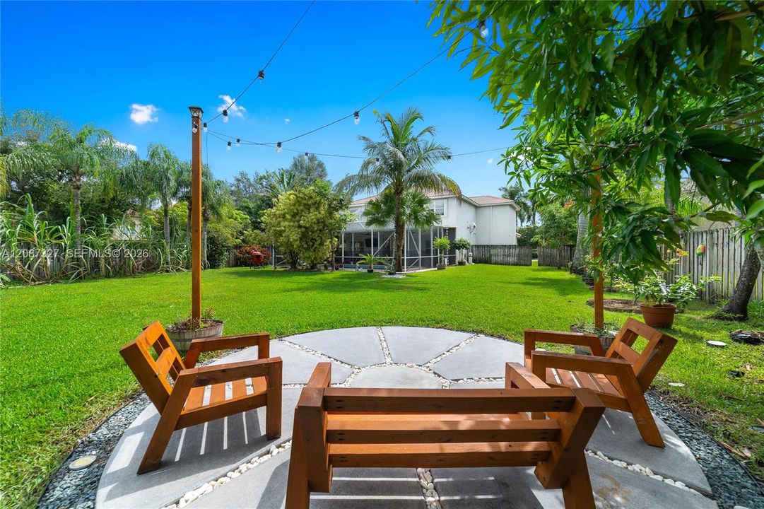 На продажу: $997,500 (5 спален, 3 ванн, 2892 Квадратных фут)