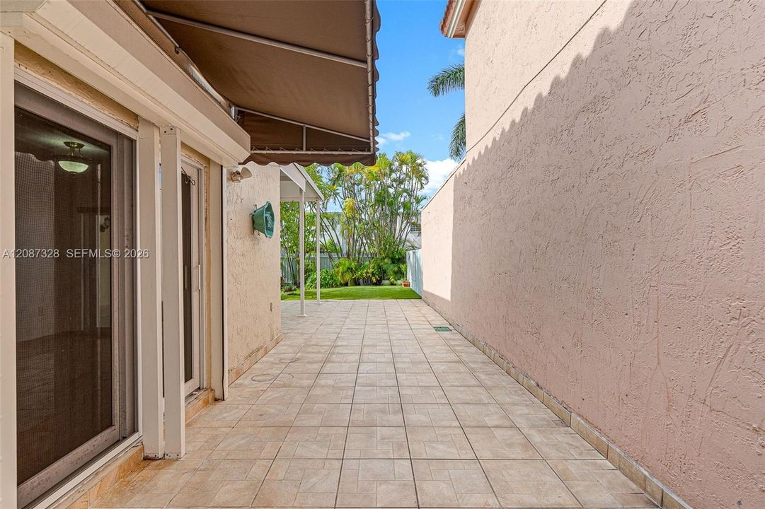 For Sale: $724,900 (4 beds, 3 baths, 2152 Square Feet)