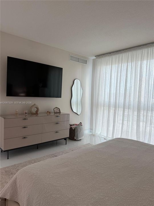 En Renta: $5,900 (3 camas, 2 baños, 1447 Pies cuadrados)