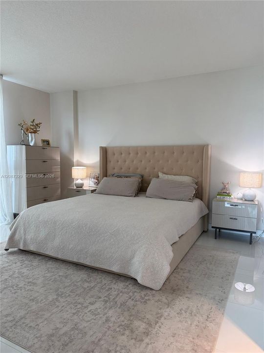 En Renta: $5,900 (3 camas, 2 baños, 1447 Pies cuadrados)