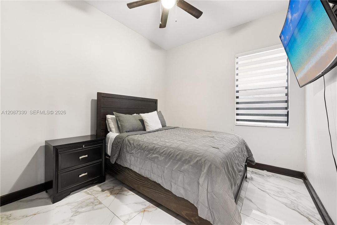 For Sale: $990,000 (5 beds, 4 baths, 3355 Square Feet)