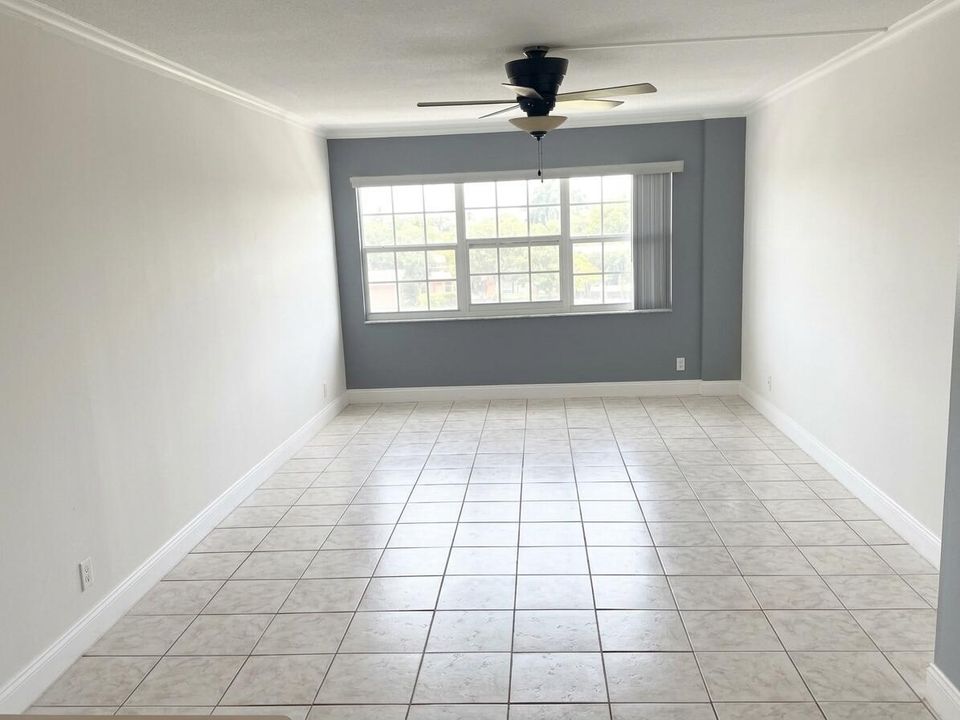 Livng Room
