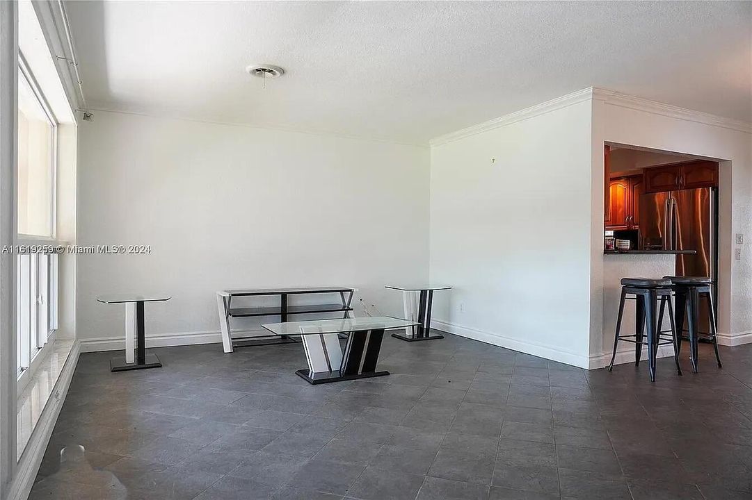 4205 McKinley 20