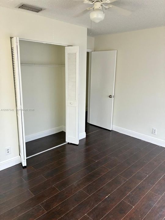 En Renta: $2,050 (2 camas, 1 baños, 936 Pies cuadrados)
