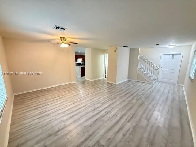 For Sale: $530,000 (4 beds, 2 baths, 1942 Square Feet)