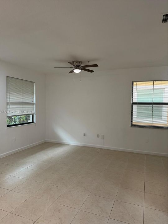 For Rent: $3,300 (3 beds, 2 baths, 1628 Square Feet)
