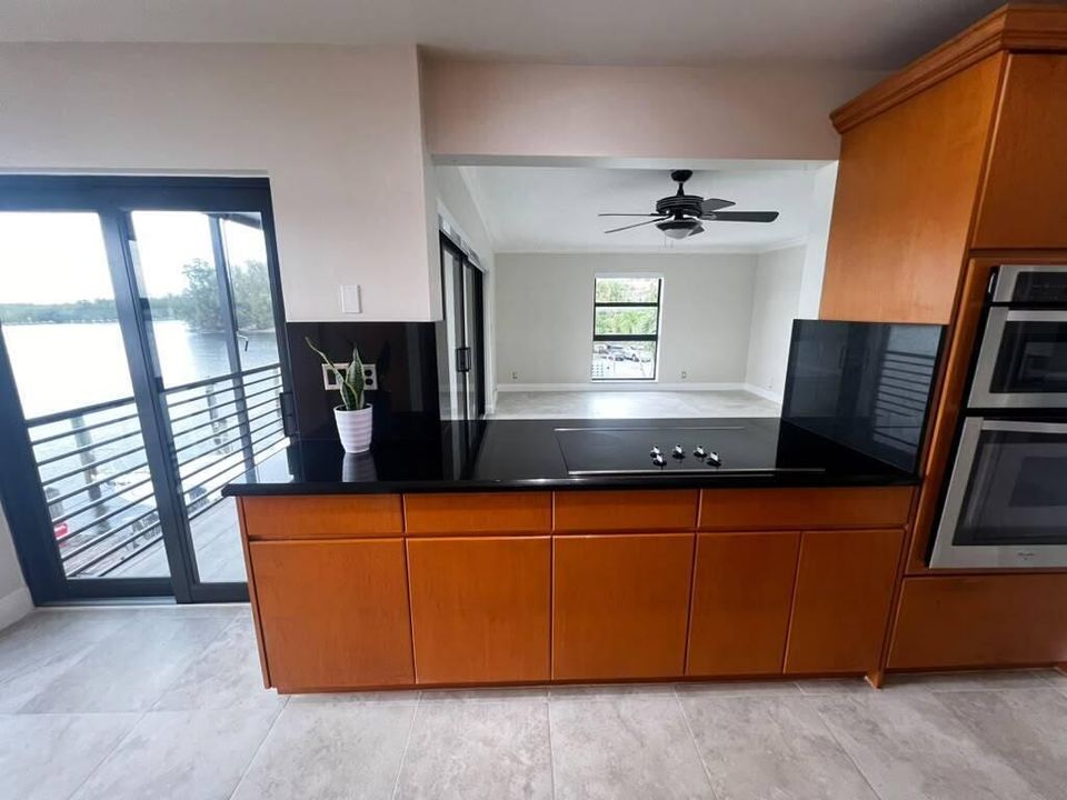 Kitchen (5)