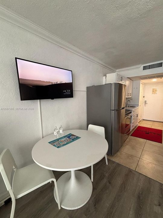 For Sale: $160,000 (0 beds, 1 baths, 360 Square Feet)