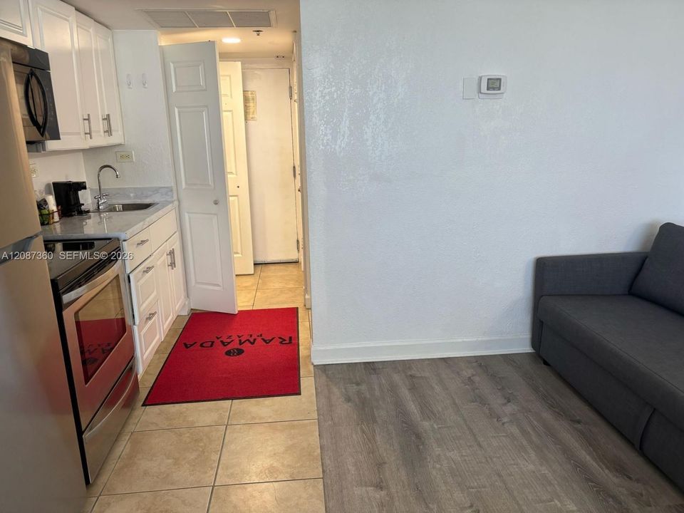 For Sale: $160,000 (0 beds, 1 baths, 360 Square Feet)