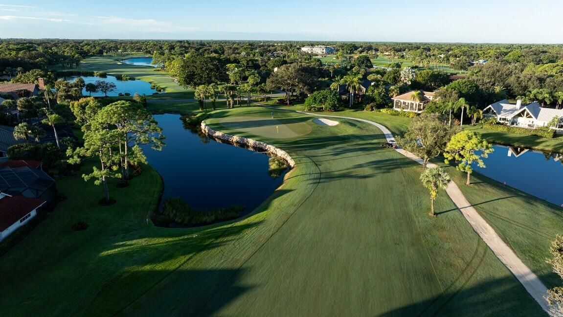 Gold Course #17