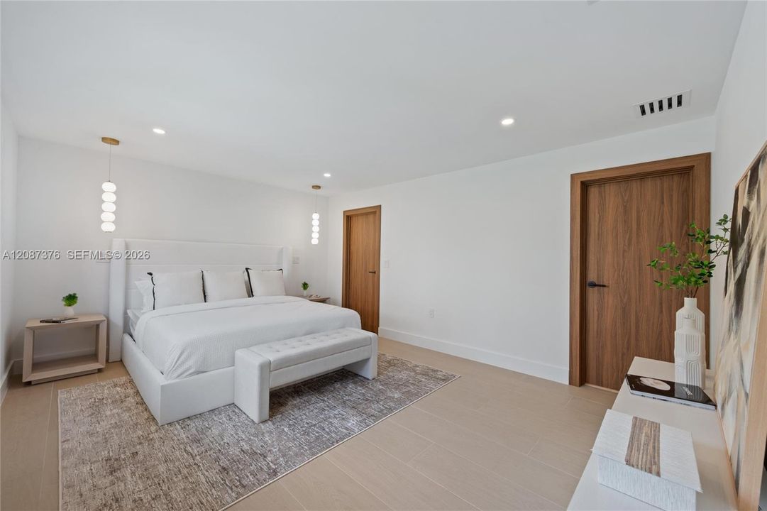 For Rent: $17,950 (4 beds, 3 baths, 3020 Square Feet)