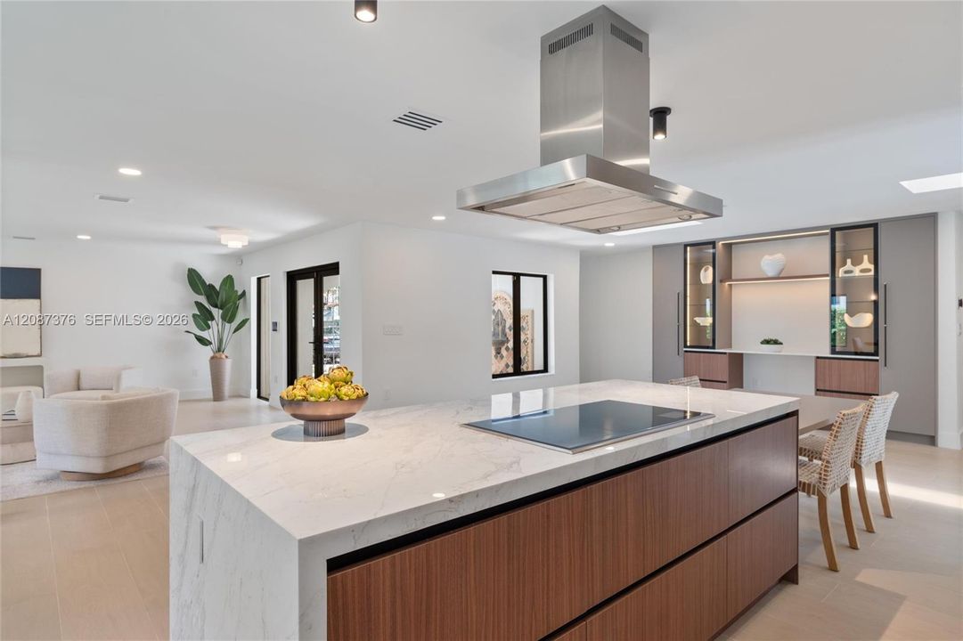 For Rent: $17,950 (4 beds, 3 baths, 3020 Square Feet)