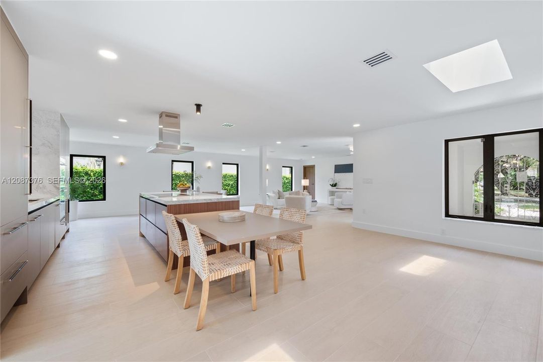 For Rent: $17,950 (4 beds, 3 baths, 3020 Square Feet)
