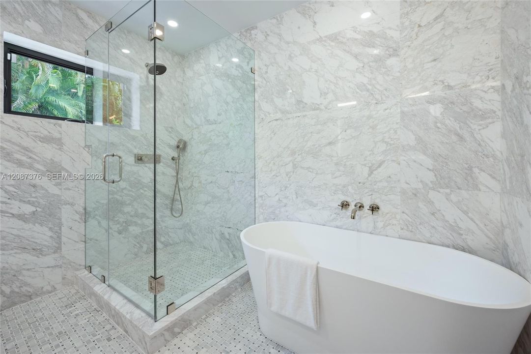 For Rent: $17,950 (4 beds, 3 baths, 3020 Square Feet)
