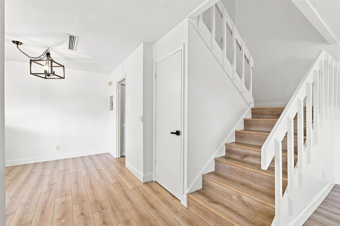 27-web-or-mls-Photo (7)-topaz
