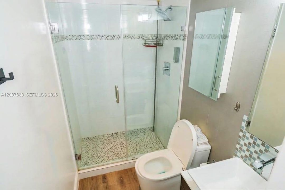 На продажу: $555,000 (3 спален, 3 ванн, 1465 Квадратных фут)