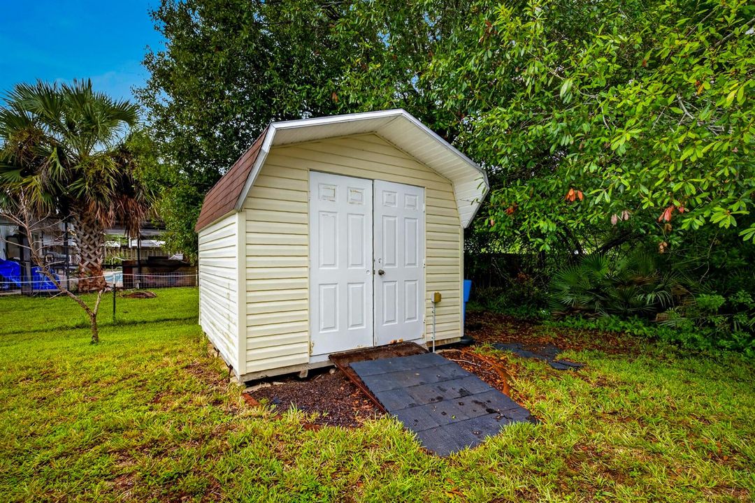 Shed