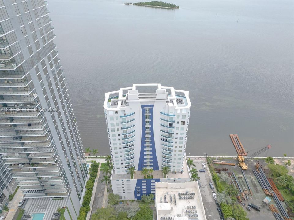 For Sale: $538,000 (1 beds, 1 baths, 850 Square Feet)