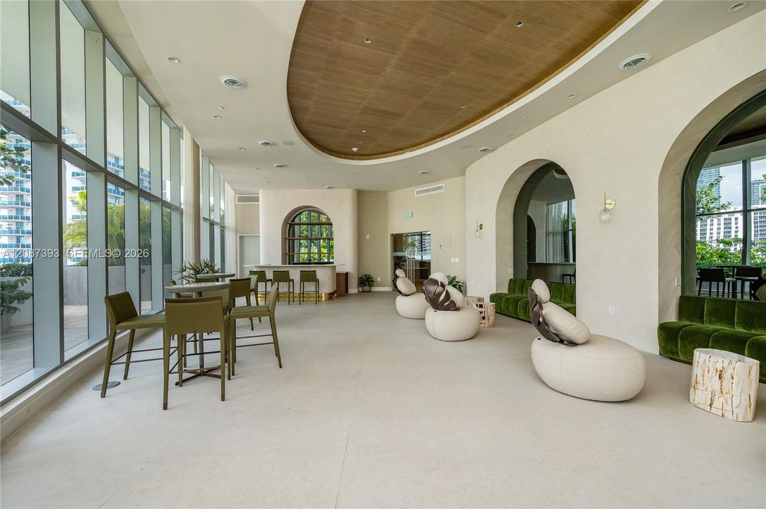 Party room with bar and Kitchen