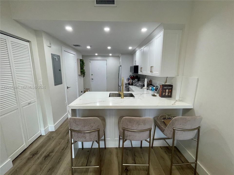 Eat in Kitchen