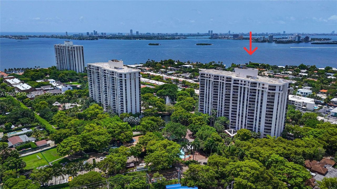 На продажу: $489,500 (2 спален, 2 ванн, 1520 Квадратных фут)