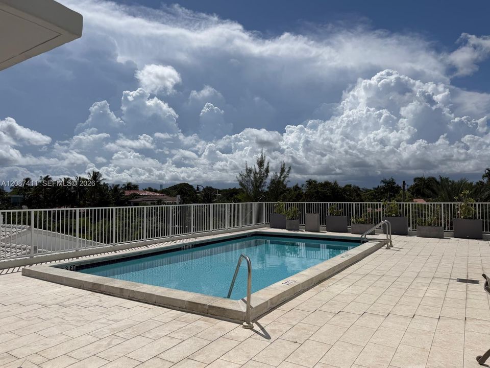 En Venta: $310,000 (0 camas, 1 baños, 500 Pies cuadrados)