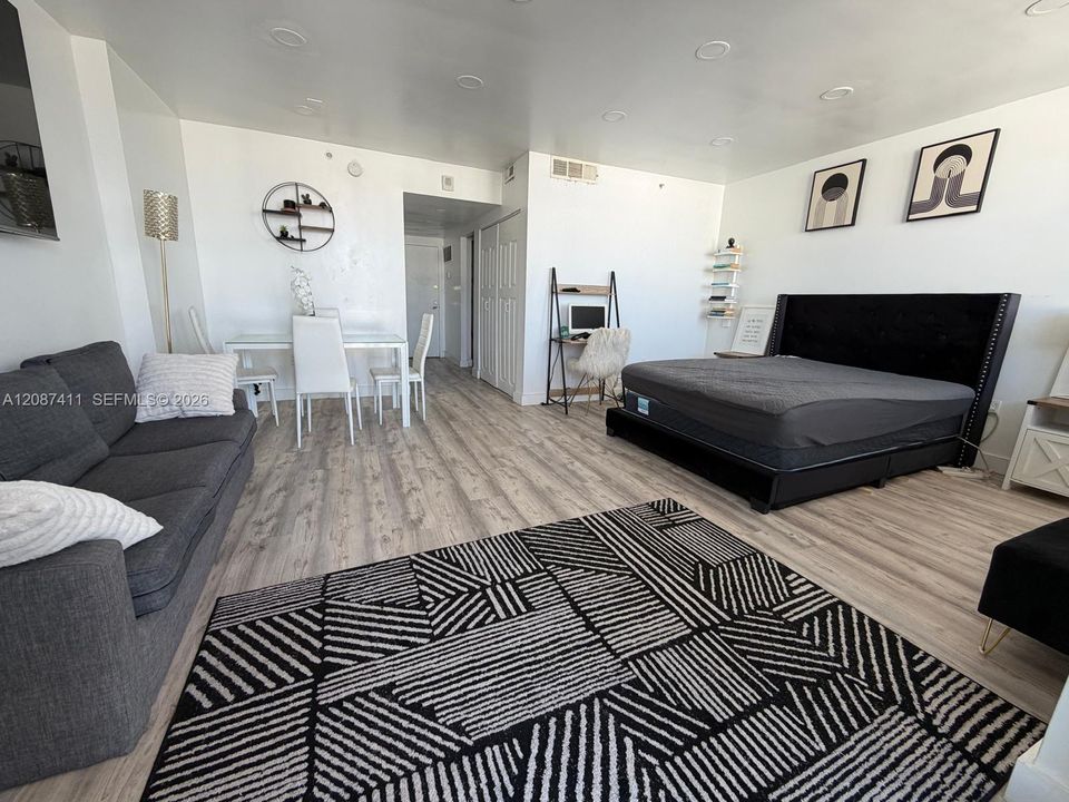 En Venta: $310,000 (0 camas, 1 baños, 500 Pies cuadrados)