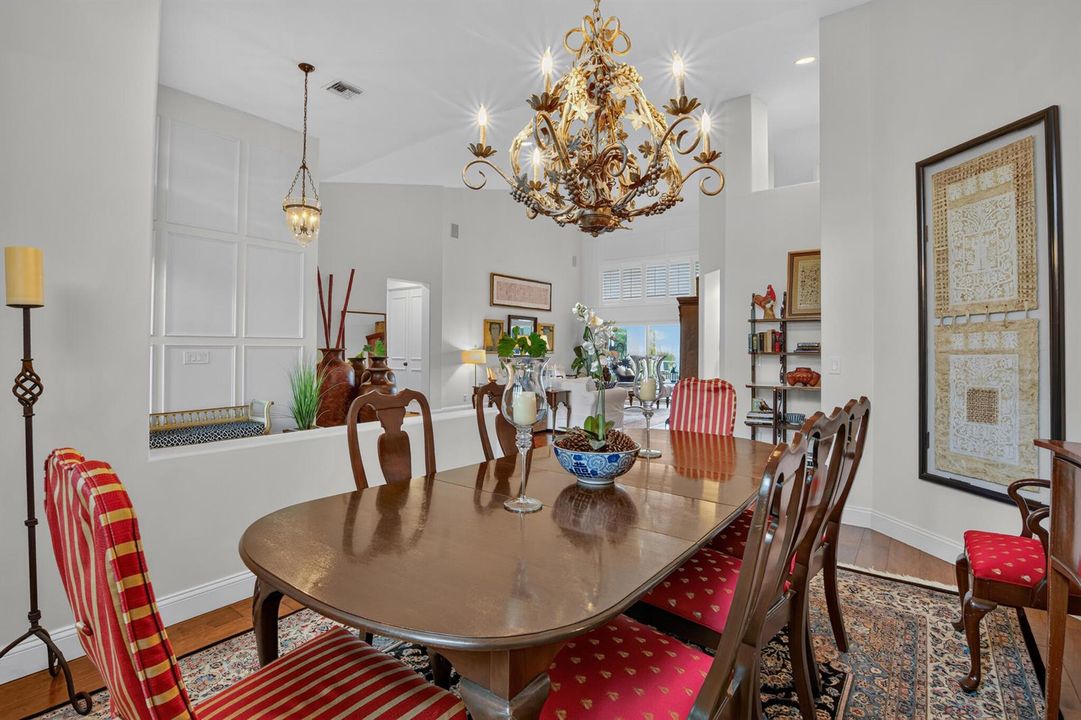 Formal Dining