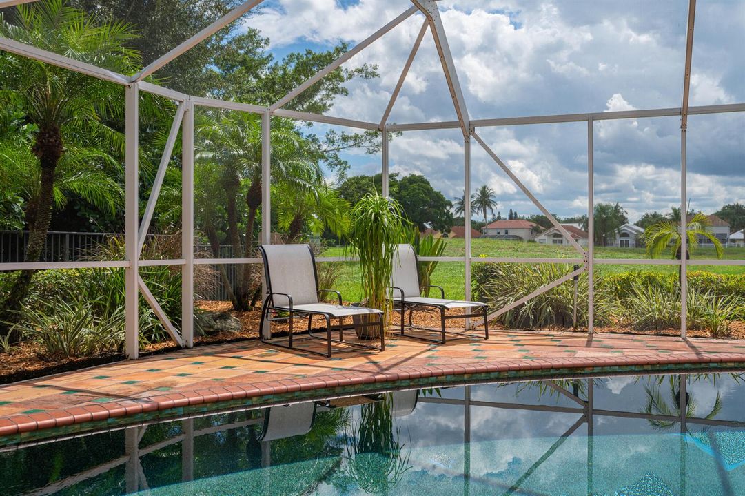 Pool/Patio