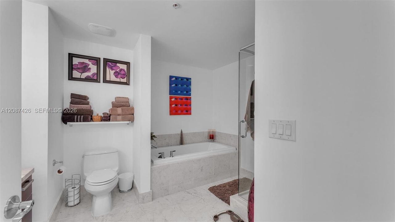 В аренду: $3,700 (2 спален, 2 ванн, 929 Квадратных фут)