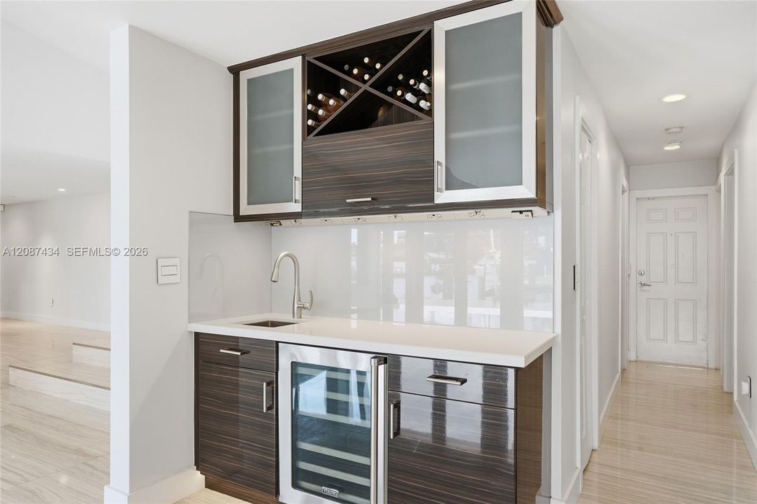 For Sale: $4,199,000 (5 beds, 3 baths, 3133 Square Feet)