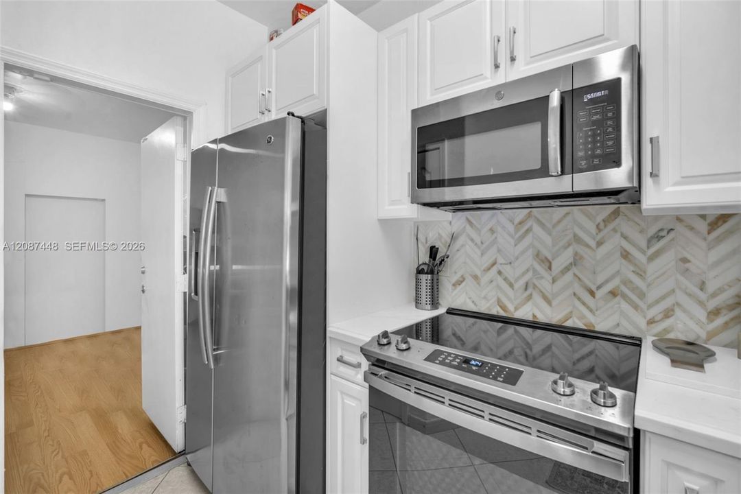 В аренду: $3,400 (3 спален, 2 ванн, 1650 Квадратных фут)
