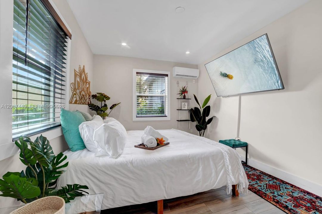 For Rent: $1,450 (1 beds, 1 baths, 675 Square Feet)
