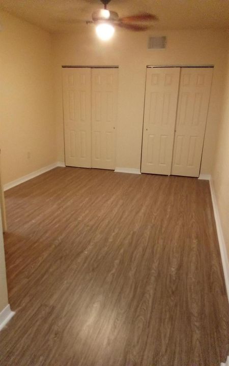 17 guest bedroom1