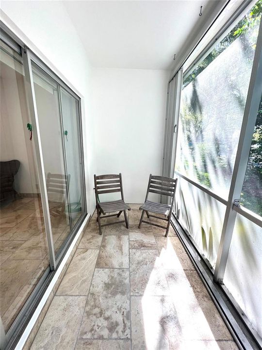 SCREENED PORCH - ACCORDION SHUTTERS