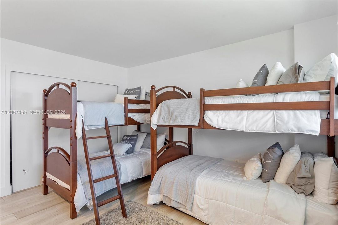 Second bedroom