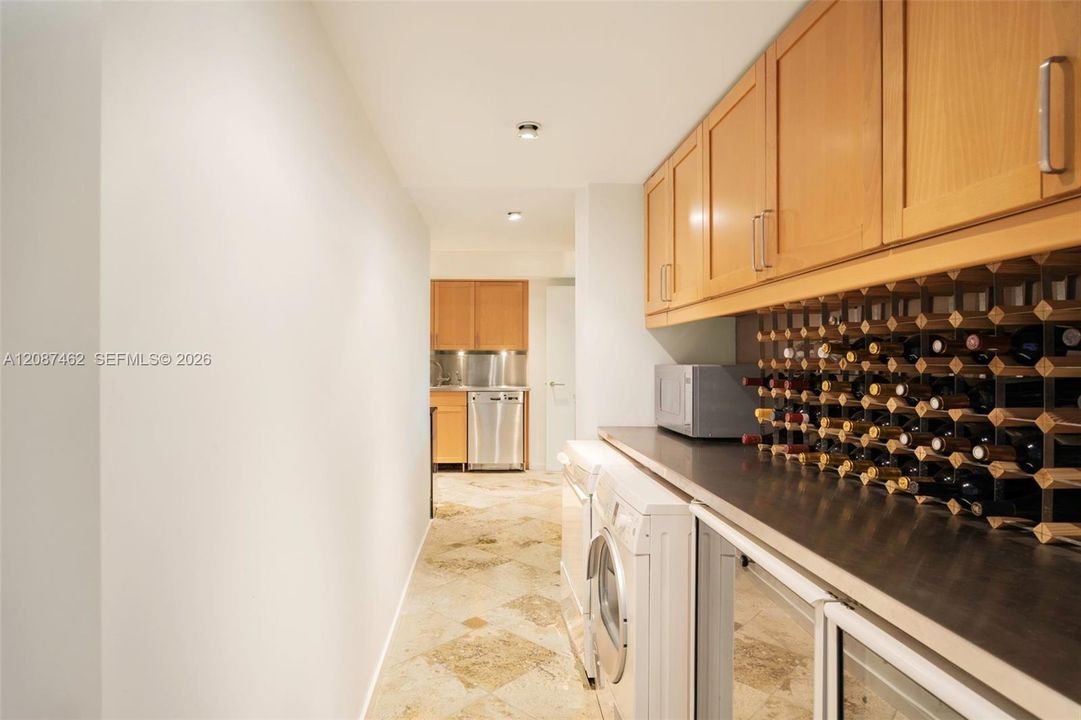 For Sale: $2,600,000 (3 beds, 3 baths, 2412 Square Feet)